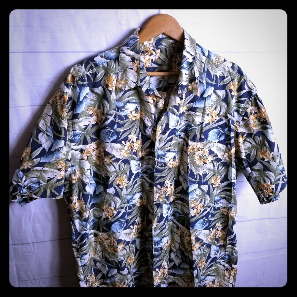 Floral Hawaiian style Button Down Shirt - Picture 1 of 6